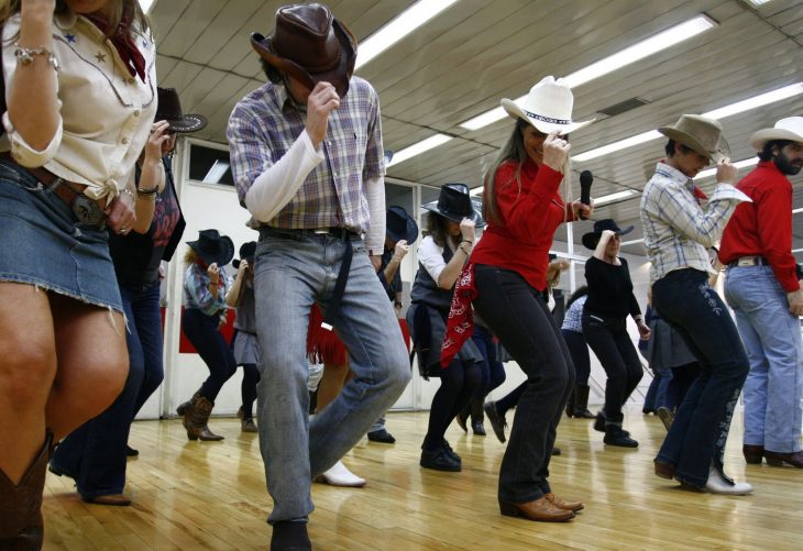 baile de caballo dorado coreografia 