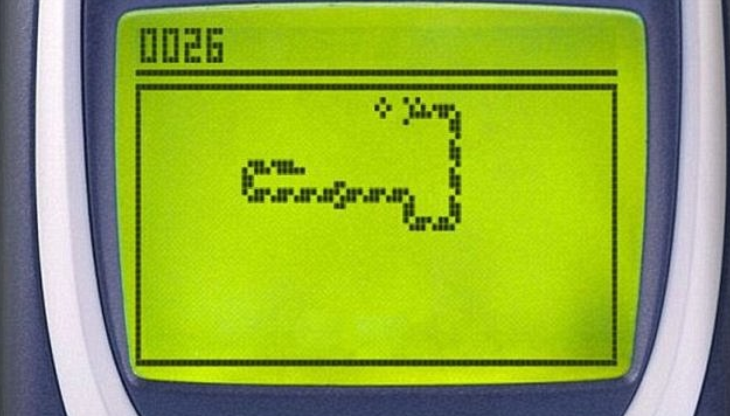 pantalla de nokia con juego viborita