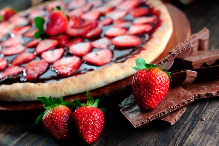 pizza de Nutella con fresas