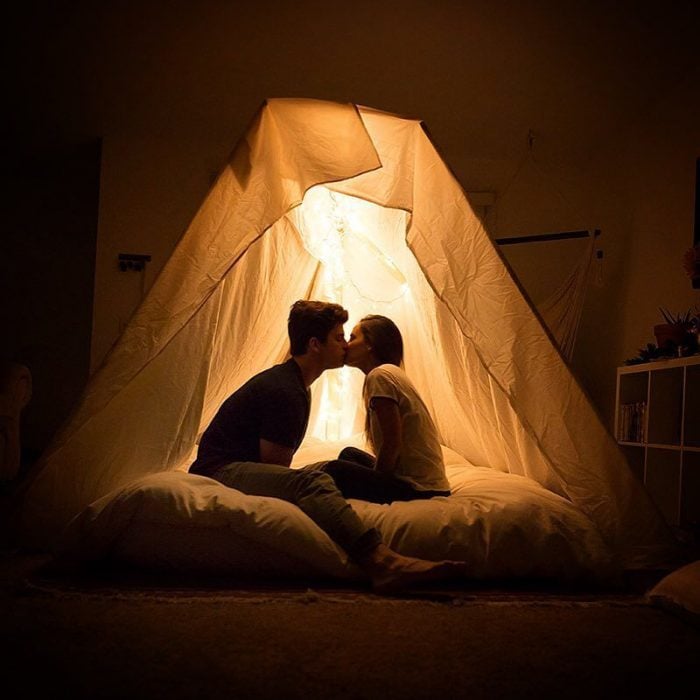 propuesta de matrimonio en camping en casa