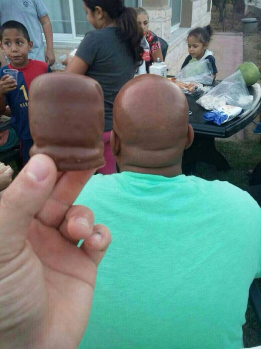 chocolate parecido a cabeza de hombre