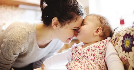 Un pequeño cambio en la forma de hablarle a tus hijos los puede hacer más exitosos