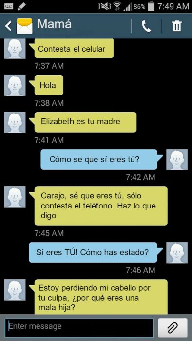 Hija le hace bromas pesadas a su madre por mensajes de texto 