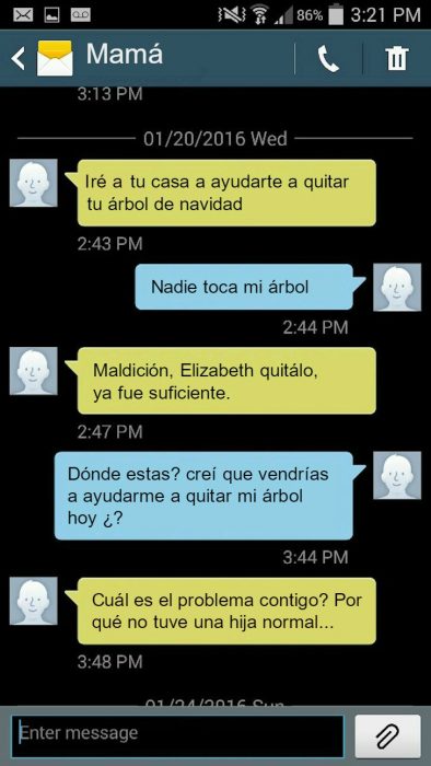 Hija le hace bromas pesadas a su madre por mensajes de texto 