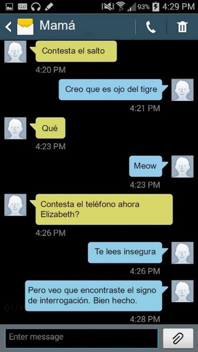 Hija le hace bromas pesadas a su madre por mensajes de texto 