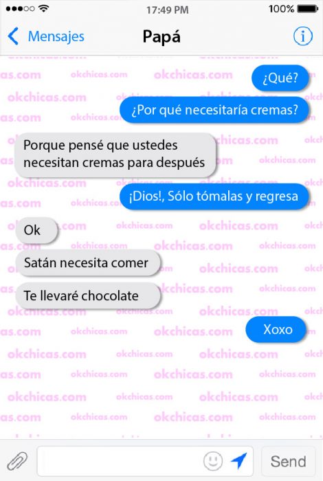 Conversación entre un padre y su hija sobre como comprar toallas sanitarias 