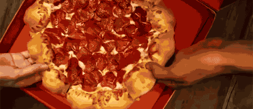 gif rebanadas de pizza de peperonni 