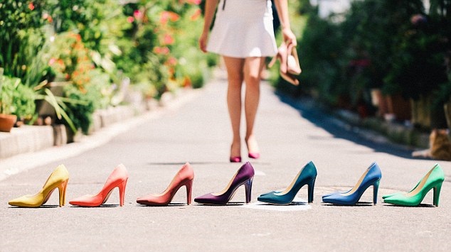 verdades de las chicas que no pueden caminar con tacones