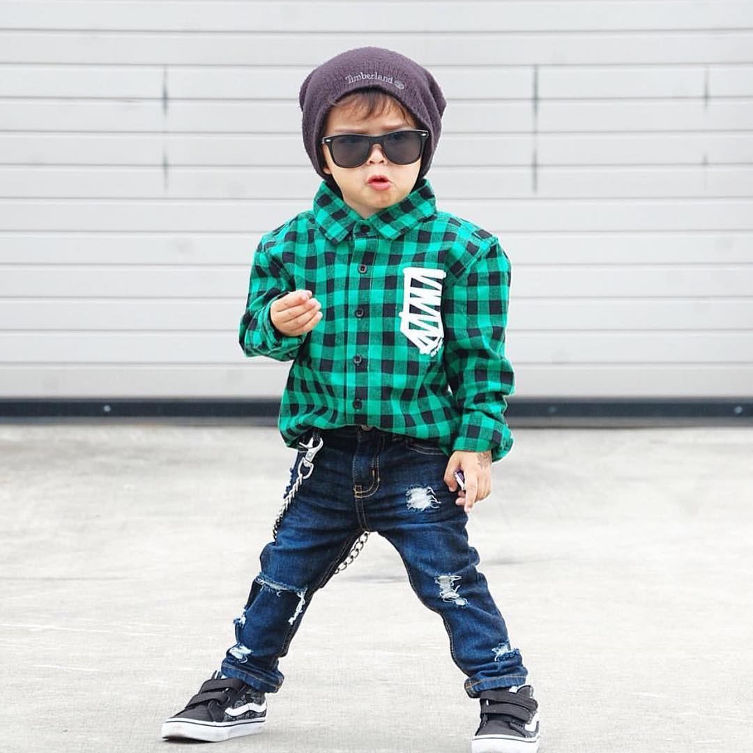 25 niños fashionistas que están a la moda y tienen estilo 25 niños fashionistas que están a la moda y tienen estilo