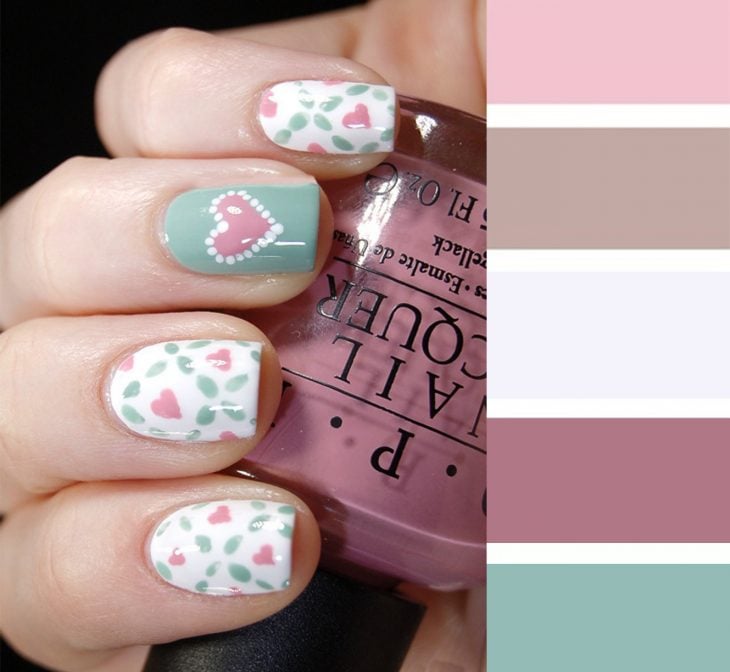 Combinaciones de uñas en colores rosa pastel 