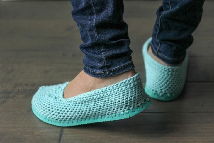 Zapatillas tejidas color verde azul 