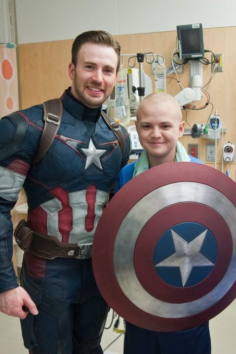 Chris Evans en el hospital de niños con cáncer