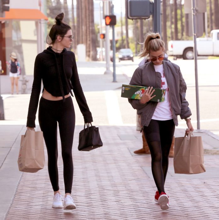 Chicas de compras 