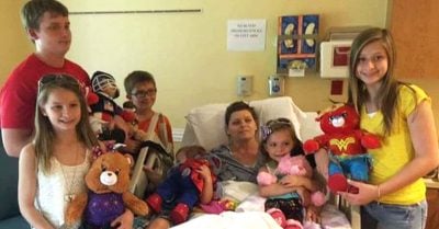 Una madre de seis hijos murió y su mejor amiga decidió adoptarlos a cada uno de ellos