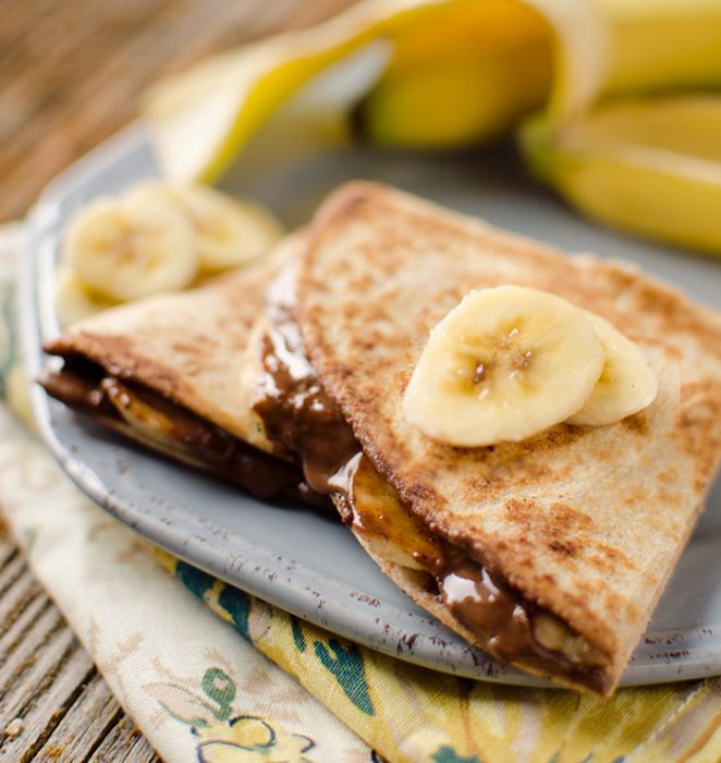 Quesadillas con plátano y chocolate. 