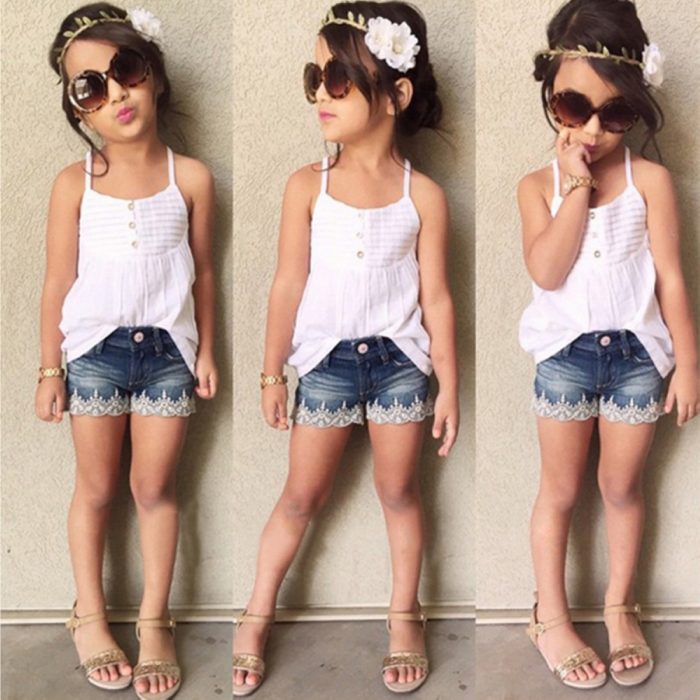 atuendo de niña con blusa blanca