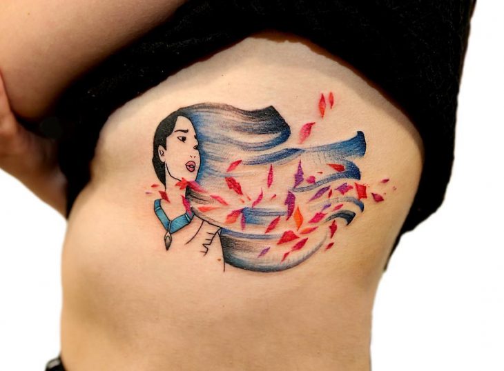 Tatuaje de la cara de pocahontas 