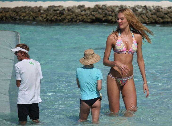 Mujeres en la playa. 