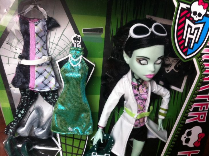 muñecas color verde de monster high