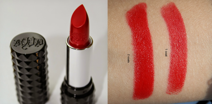 lipstick color rojo y prueba sobre piel 