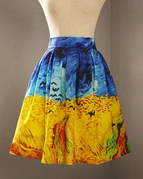 falda con impresión de pintura