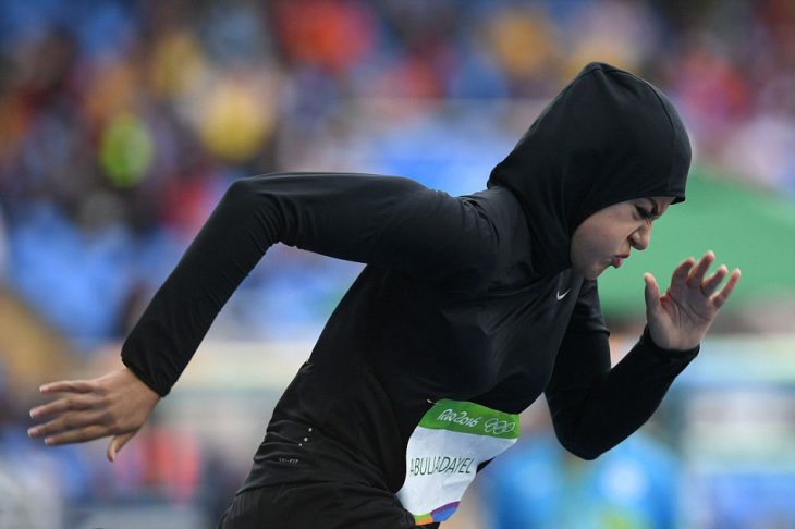 Mujer de Arabia Saudita compitiendo en los juegos Olímpicos de Río 2016