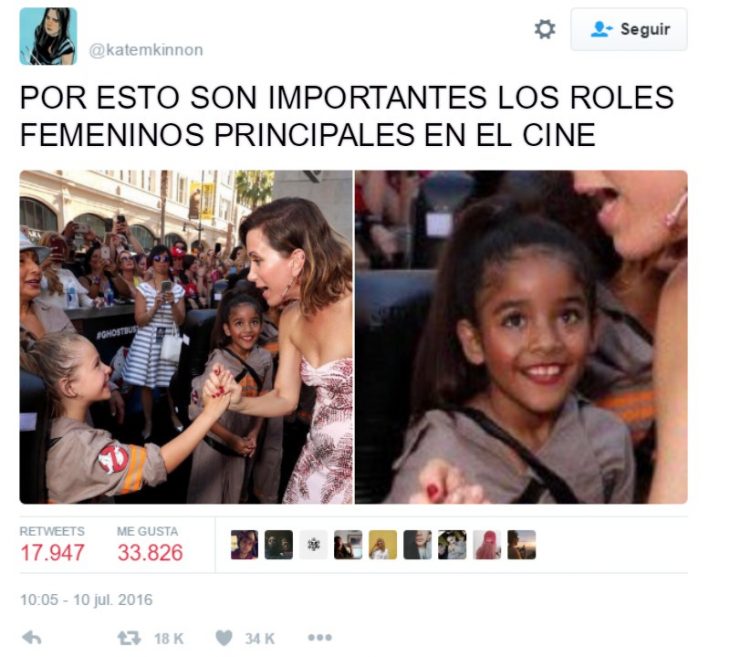 captura de pantalla de twitter mujer saludando a niña 