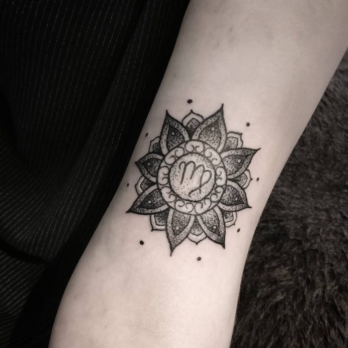 Tatuajes del signo virgo 