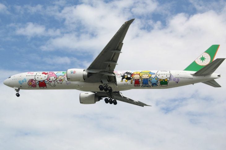 avión Hello Kitty