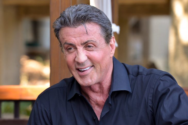 Sylvester-Stallone sonriendo. 