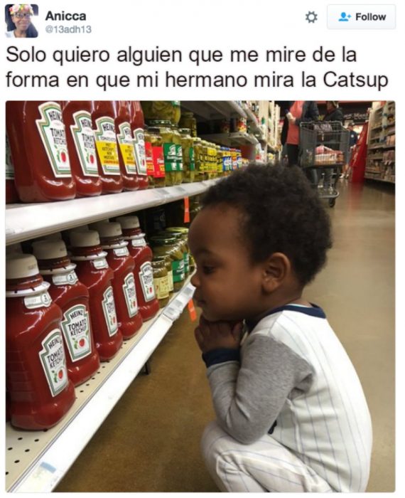 captura de pantalla de twitter niño viendo catsup 