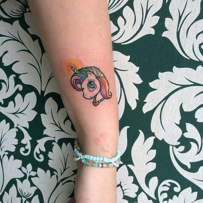 tatuaje unicornio