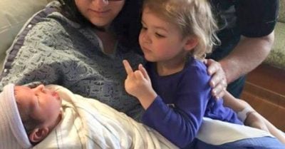 15 Cosas que nunca entenderás si eres hija única