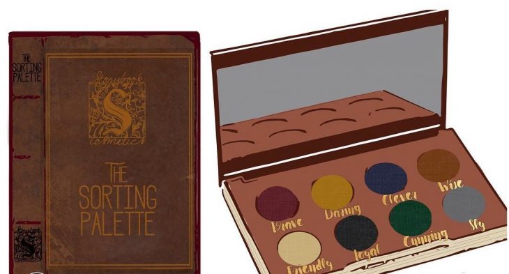 libro y paleta de maquillaje 