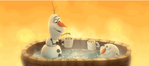Olaf tomando un baño de agua caliente. 
