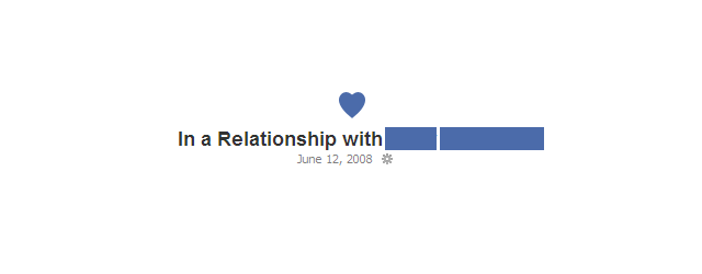 Estatus de facebook que anuncia una relación 