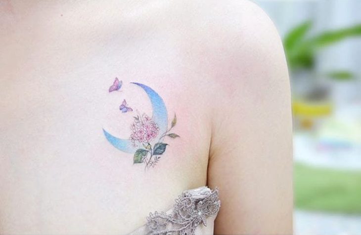 Tatuaje espacial luna