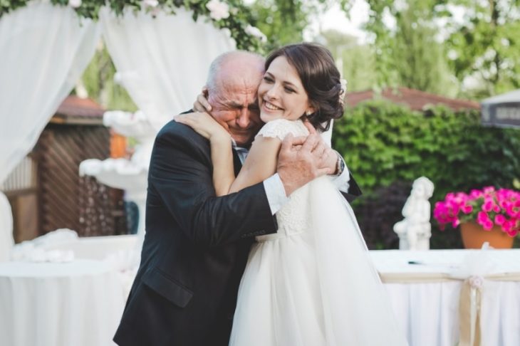 papá e hija en boda