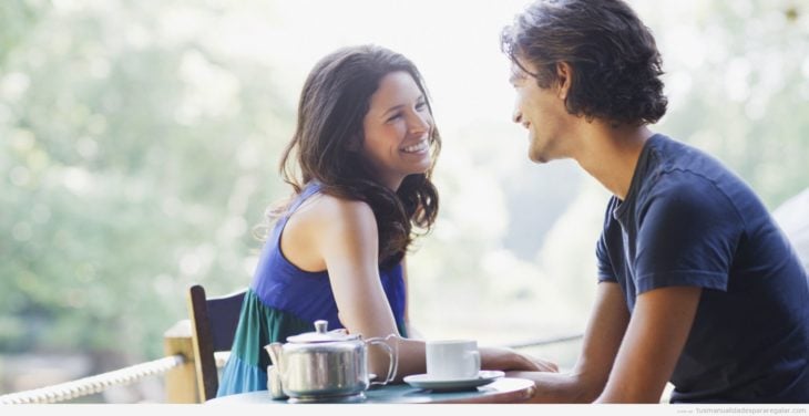 10 Socializing Tips That Will Help You Become The Most Charming Person