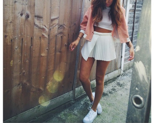 11 Tips to Wear Skirts at the Waist Without Worrying