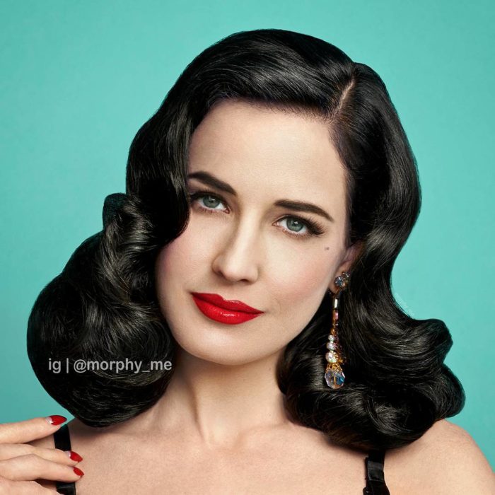 mujer blanca de cabello negro con labios rojos 