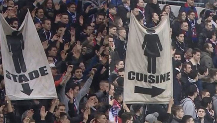 Mensajes machistas durante un juego de fútbol en Francia