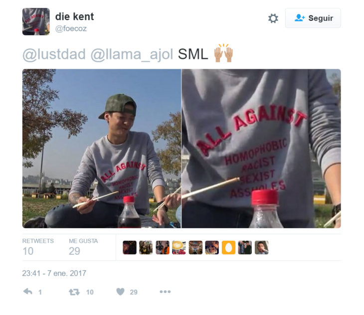 Mensaje Twitter para apoyar a un chico que uso una camisa contra la homofobia 