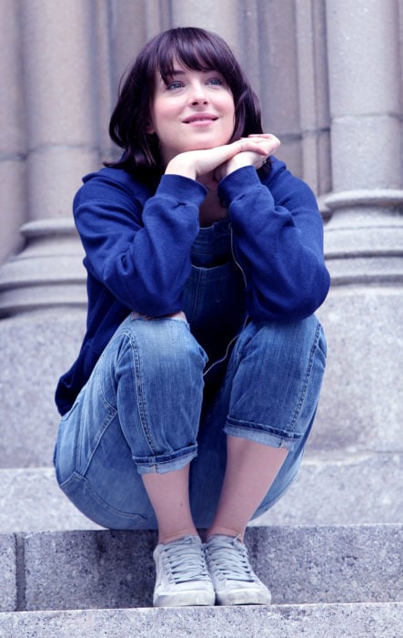 dakota johnson como ser soltera feliz