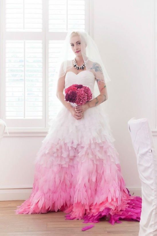 teñir tu vestido de novia hará que tu gran día sea colorido