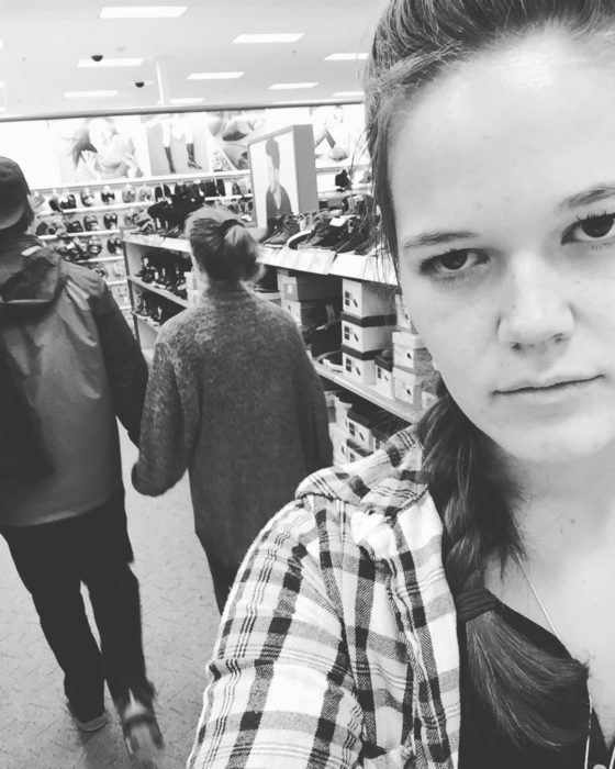 third wheel en el super mercado