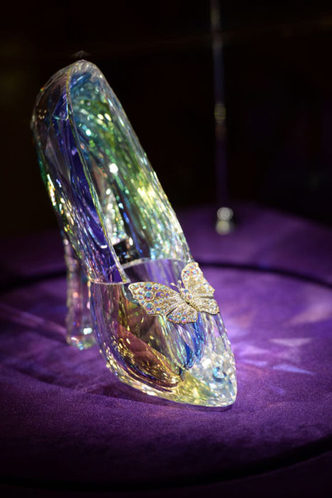 zapatilla de la cenicienta en la película