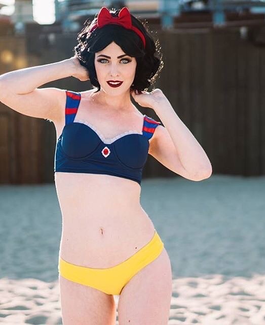 8 bikinis que harán lucir toda princesa de Disney