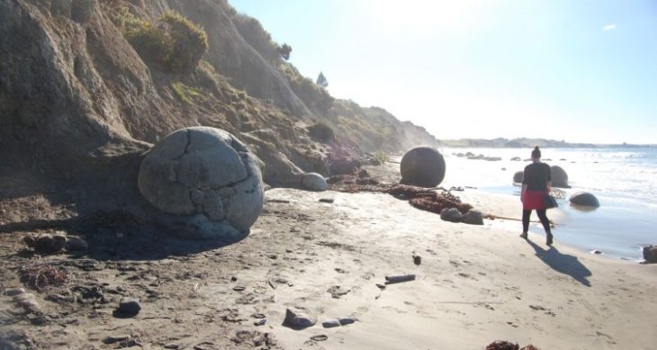 Playa Moeraki Boulders