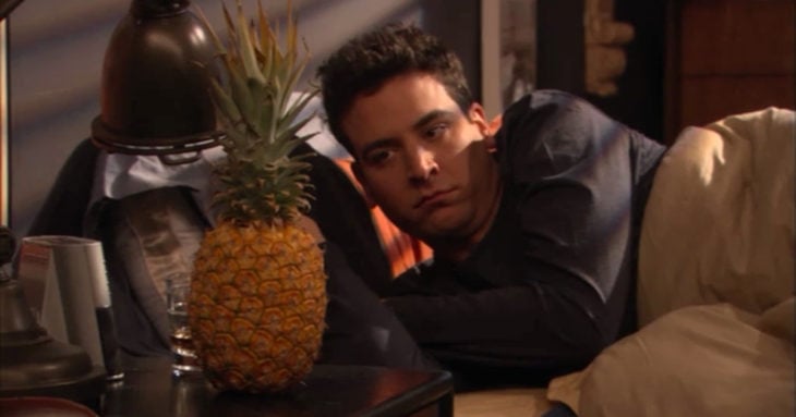 el caso de la piña himym